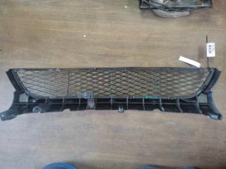 Решетка переднего бампера 3 BK 03-08