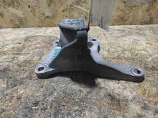 Кронштейн промежуточного вала правый ROGUE 08-15 2011 2.5 QR25DE