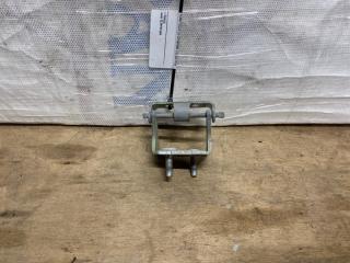 Петля крышки багажника задняя левая FOCUS 10-18 2013 Хетчбек 2.0 C20HDEX