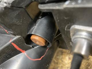 Фара передняя левая CHEROKEE 14- 2019 3.2L 6