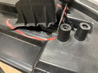 Фара передняя левая CHEROKEE 14- 2019 3.2L 6