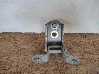 Петля двери нижняя передняя правая ROGUE 08-15 2011 2.5 QR25DE