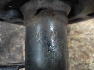 Амортизатор передний левый NISSAN PATHFINDER R52 12-21 3.5L 6