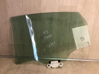 Стекло двери заднее правое 200 14-16 2016 UF 2.4 ED6