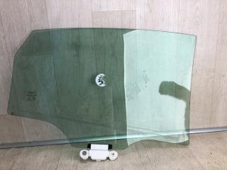 Стекло двери заднее левое 200 14-16 2016 UF 2.4 ED6