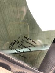 Стекло двери глухое заднее левое COMPASS 06-16 2016 MK49 2.0 ECN