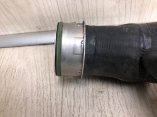 Патрубок интеркулера VOLKSWAGEN PASSAT B8 14- A32 1.8 CPRA