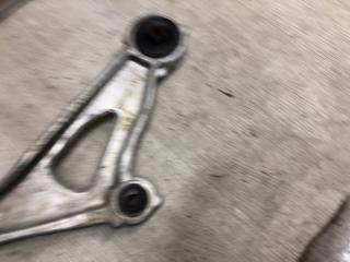 Рычаг передней подвески нижний левый PATHFINDER R52 12-21 2013 R52 3.5 VQ35DE