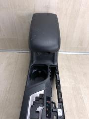 Консоль центральная RAV4 13-19 2017 ZSA42 2.0 3ZRFE