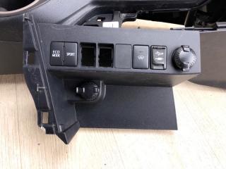 Консоль центральная RAV4 13-19 2017 ZSA42 2.0 3ZRFE