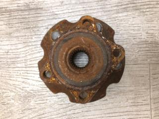 Ступица задняя RAV4 13-19 2017 ZSA42 2.0 3ZRFE