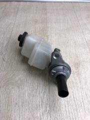 Главный тормозной цилиндр RAV4 13-19 2017 ZSA42 2.0 3ZRFE