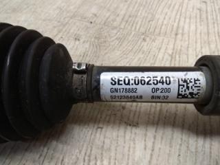 Привод передний левый 200 14-16 2016 UF 2.4 ED6