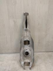 Рычаг задней подвески поперечный нижний 200 14-16 2016 UF 2.4 ED6