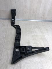 Кронштейн заднего бампера правый PASSAT B7 11-15 2012 A32 2.5 CBUA