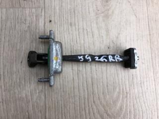 Ограничитель двери задний правый KIA SORENTO UM 14- 2015