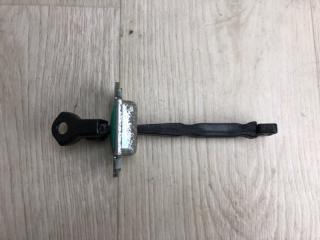 Ограничитель двери задний правый FORTE/CERATO TD 08-13 2011 TD 2.0 G4KD