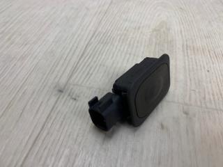 Кнопка открывания багажника наружная FORD ESCAPE 12-19 TM2 1.5 M9MA