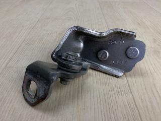 Петля двери нижняя задняя левая ESCAPE 12-19 2018 TM2 1.5 M9MA