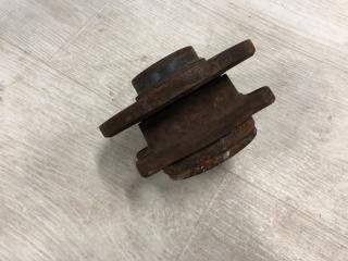 Ступица передняя PASSAT B7 11-15 2014 A32 1.8 CPRA