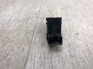 Кнопка стеклоподъемника задняя VOLKSWAGEN JETTA USA 10-17 162 2.5 CBUA