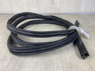 Уплотнитель двери PORSCHE CAYENNE 10-18 958 3.0 M06.EC