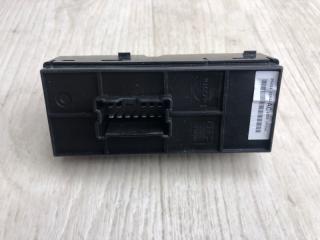 Кнопка стеклоподъемника передняя правая NISSAN PATHFINDER R52 12-21 R52 3.5 VQ35DD