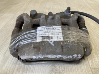 Суппорт тормозной передний левый NV200 USA 13- 2015 M20XUS 2.0 MR20DE