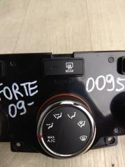 Блок управления печкой FORTE/CERATO TD 08-13 2009 TD 2.0 G4KD