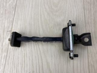 Ограничитель двери передний левый ELANTRA AD 16- 2016 AD 2.0 G4NH