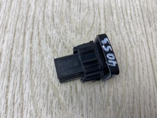 Кнопка открывания багажника внутренняя FUSION 14- 2015 CD4 1.5 HDTX