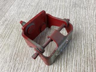 Петля крышки багажника левая FOCUS 10-18 2014 BK 2.0 XQDA