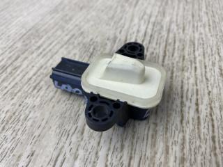 Датчик удара FOCUS 10-18 2015 CB8 2.0 XQDA