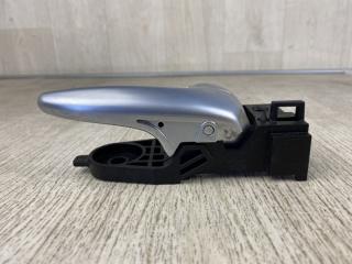 Ручка двери внутренняя правая 200 14-16 2015 UF 2.4 ED6