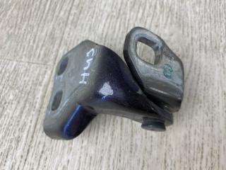 Фото запчасти петля двери нижняя левая CHRYSLER 200 14-16 2015 Б/У запчасть Запчасть петля двери нижняя левая CHRYSLER 200 14-16 2015