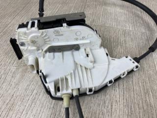 Замок двери задний левый CHRYSLER 200 14-16 UF 2.4 ED6