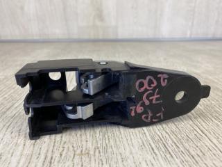 Ручка двери внутренняя правая 200 14-16 2015 UF 2.4 ED6