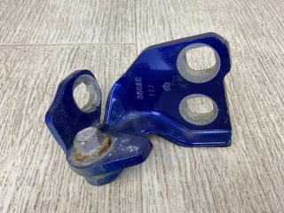 Петля двери нижняя правая CHRYSLER 200 14-16 2015