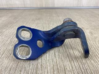 Петля двери верхняя правая CHRYSLER 200 14-16 UF 2.4 ED6