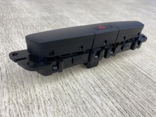 Кнопка аварийной сигнализации 200 14-16 2015 UF 2.4 ED6