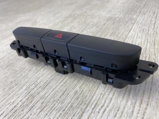 Кнопка аварийной сигнализации CHRYSLER 200 14-16 UF 2.4 ED6