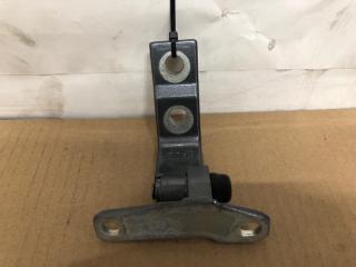 Петля двери нижняя задняя левая INFINITI Q50 20- Седан 3.0 VR30DDTT