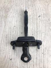 Ограничитель двери задний левый KIA FORTE YD 12- YD 1.8 G4NB