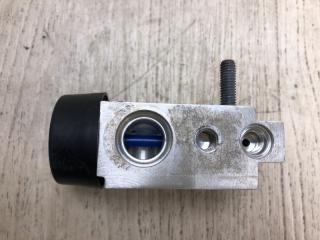 Клапан кондиционера HYUNDAI SONATA YF 10-14 YF 2.4 G4KK