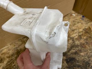 Бачок омывателя JETTA USA 10-17 2017 Седан 1.4L TSI I-4 Turbocharged