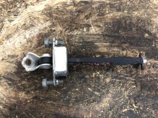 Ограничитель двери передний левый KIZASHI 09-14 2011 Седан 2.4