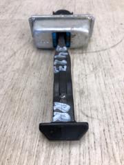 Ограничитель двери задний правый FOCUS 10-18 2015 CB8 2.0 XQDA