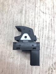 Кнопка стеклоподъемника задняя VOLKSWAGEN JETTA USA 10-17 162 CBTA 2.5L