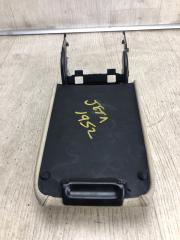 Подлокотник JETTA USA 10-17 2011 162 CBTA 2.5L