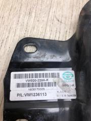 Петля капота правая JETTA USA 10-17 2011 162 CBTA 2.5L